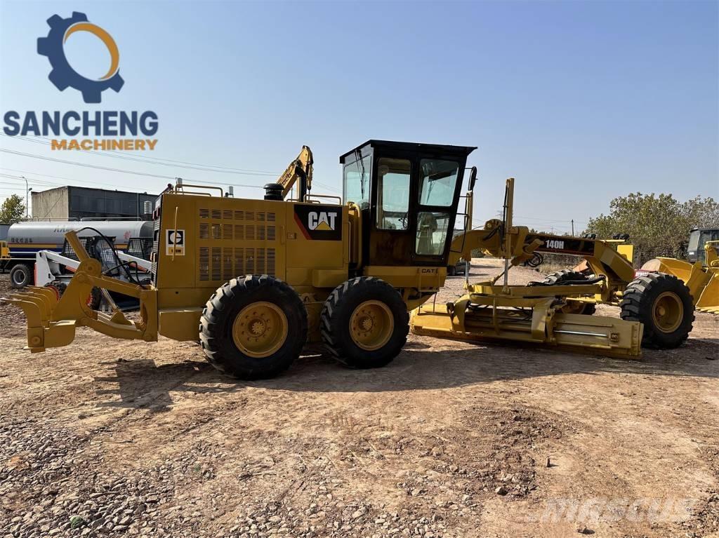 CAT 140 H モーターグレーダー