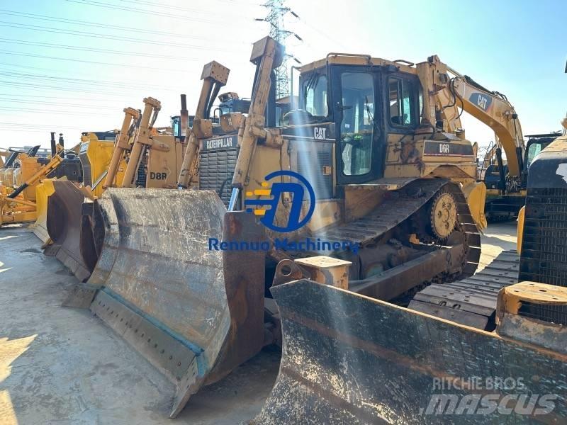 CAT D 6 R ブルドーザー