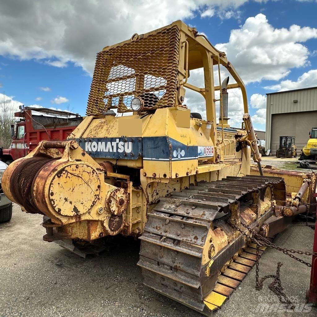 Komatsu D 68 E-1 ブルドーザー