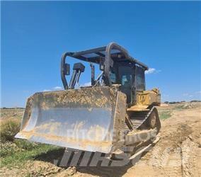 CAT D 6 R ブルドーザー