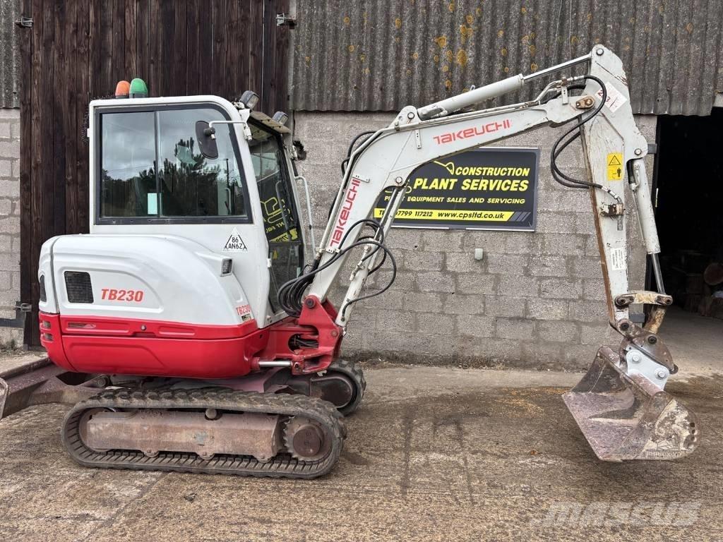 Takeuchi TB 230 ミニ油圧ショベル 7t以下（ミニユンボ・ミニディガー）