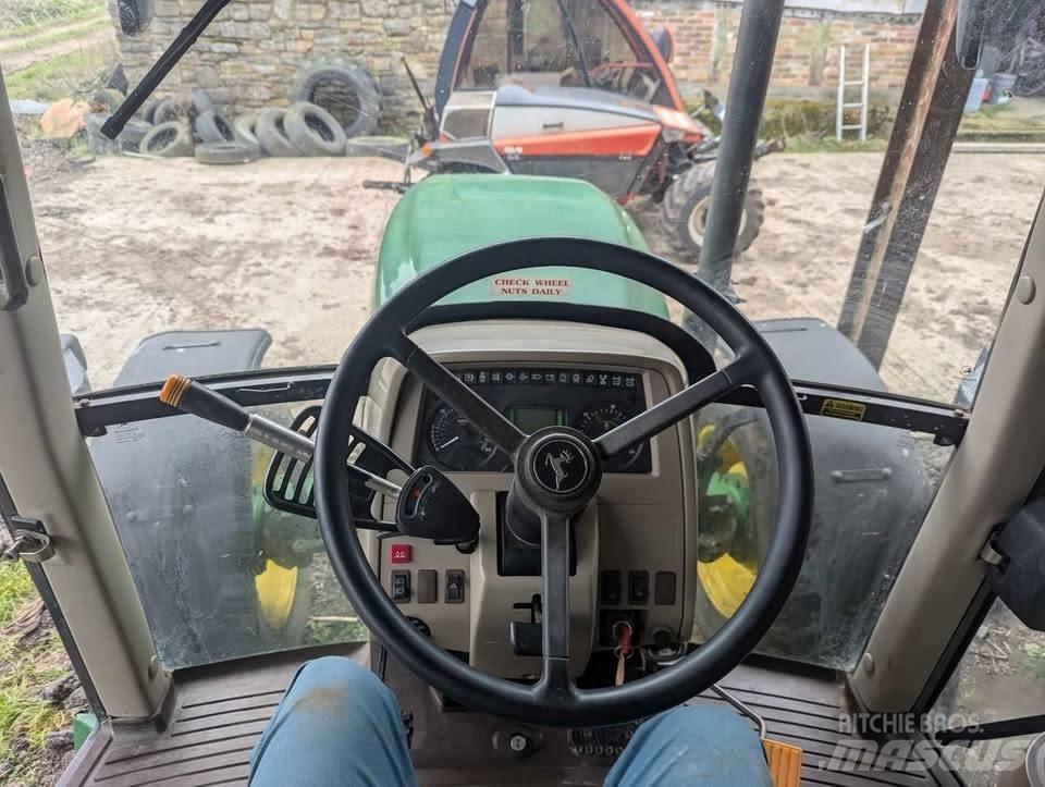 John Deere 6220 SE トラクター