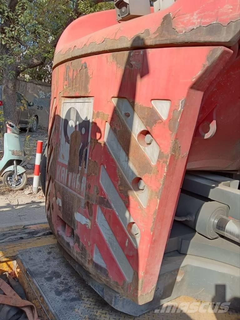 Kalmar DRT 450 リーチスタッカー