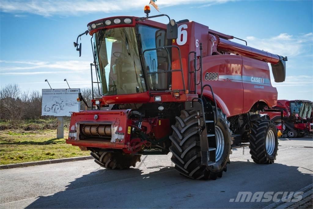 Case IH AF6088 コンバイン