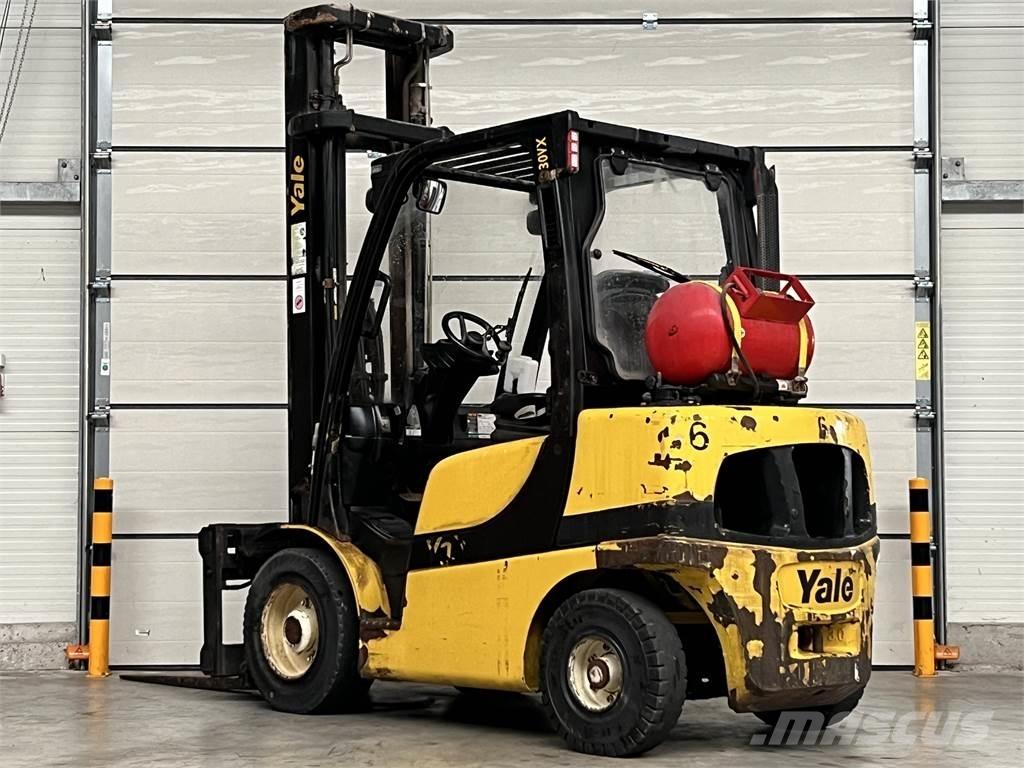 Yale GLP30VXV2445 LPGフォークリフト