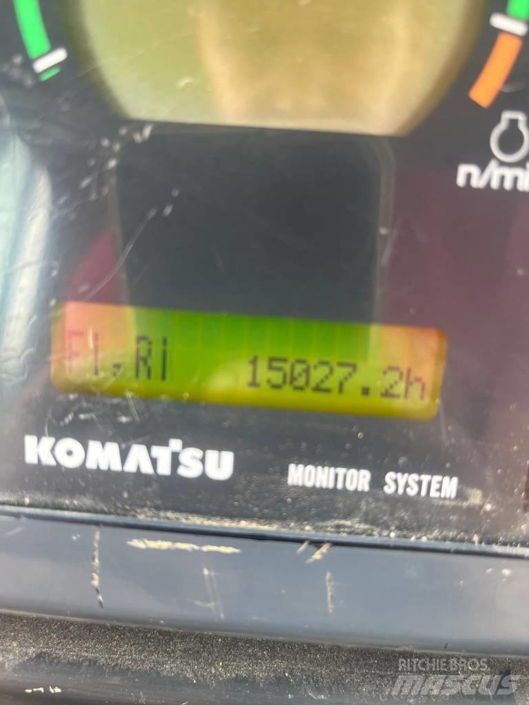 Komatsu D 155 AX-5 ブルドーザー