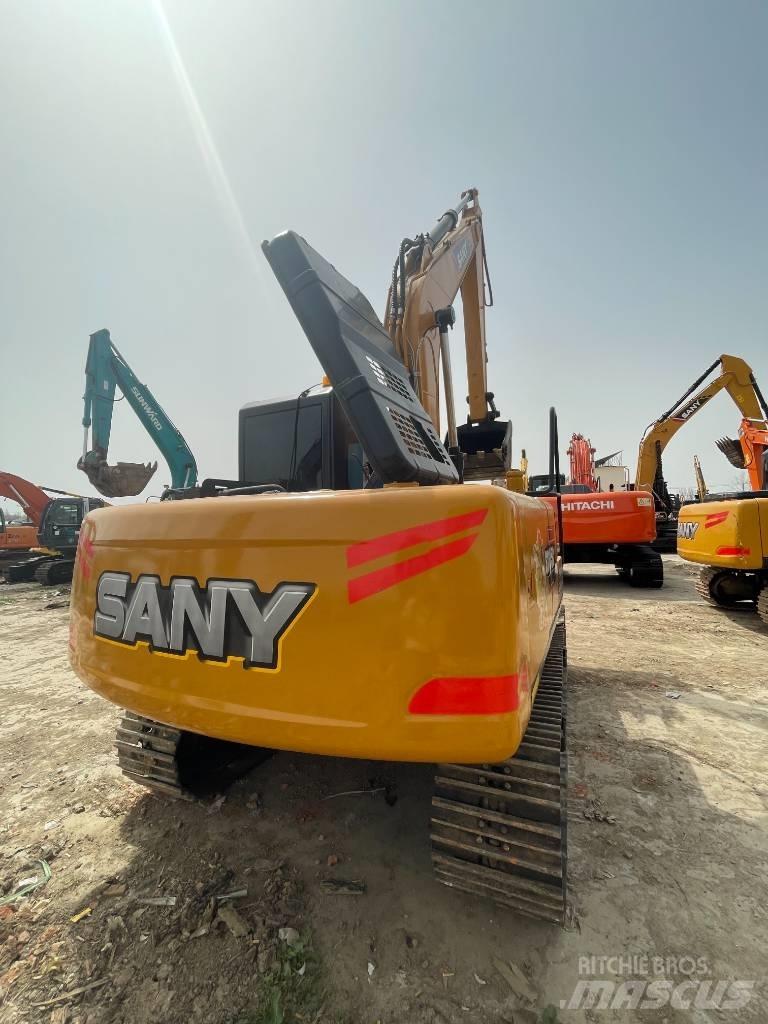Sany 135c 大型油圧ショベル12t以上（パワーショベル・ユンボ）