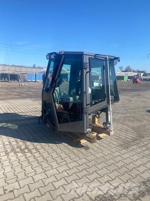 CASE D 1650 NEW CAB キャビン及び内装