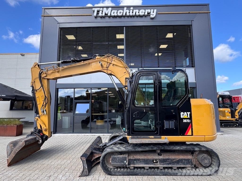 CAT 307E2 中型油圧ショベル 7ｔ-12ｔ（ユンボ・パワーショベル・バックホー）