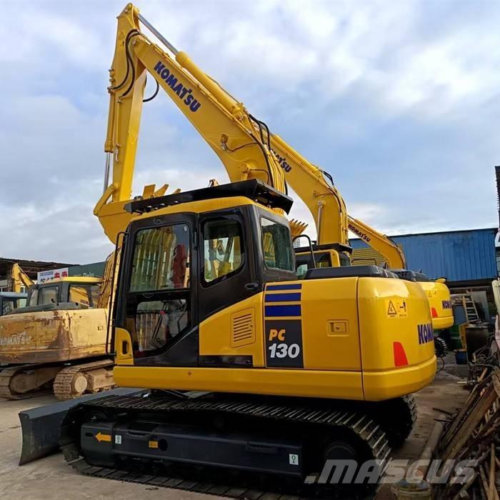 Komatsu PC 130 大型油圧ショベル12t以上（パワーショベル・ユンボ）