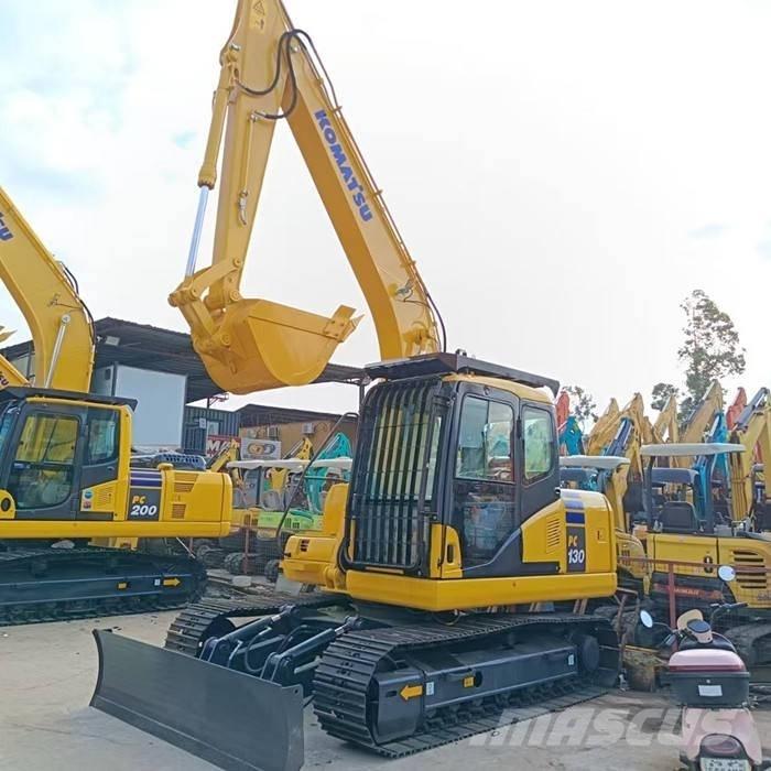 Komatsu PC 130 大型油圧ショベル12t以上（パワーショベル・ユンボ）