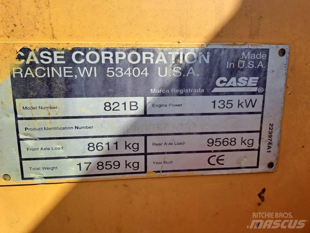 CASE 821 B ホイールローダー・タイヤショベル
