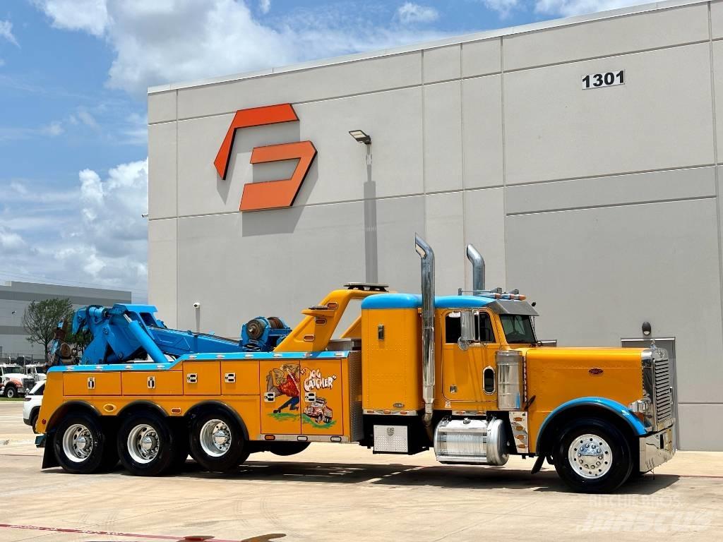 Peterbilt 379 レッカー車