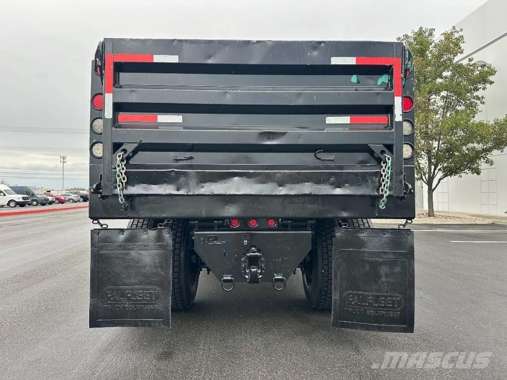 Peterbilt 337 ダンプ