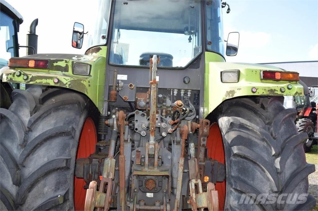CLAAS Ares 697 ATZ トラクター