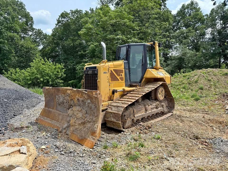 CAT D 6 N XL ブルドーザー