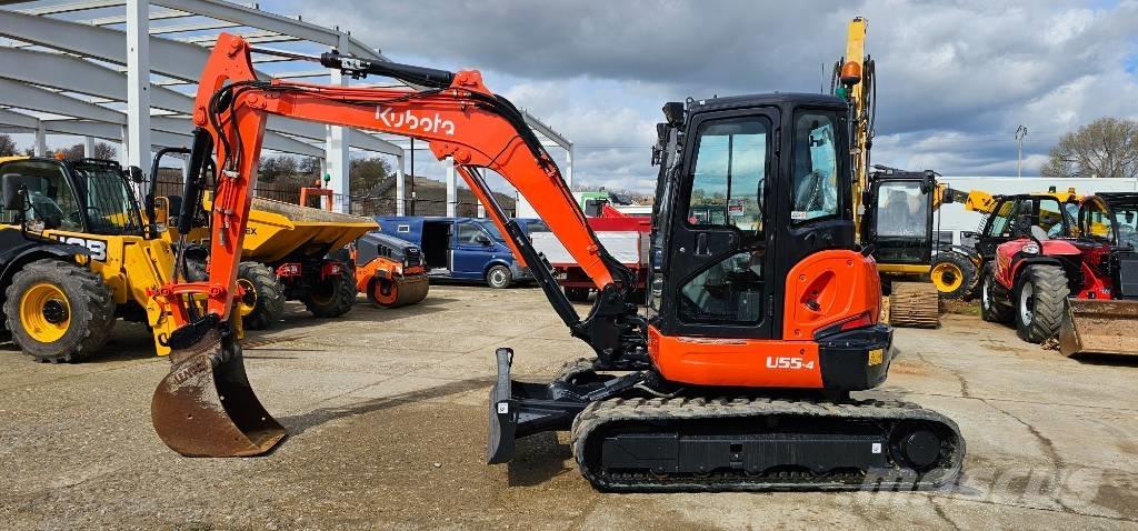 Kubota U 55 ミニ油圧ショベル 7t以下（ミニユンボ・ミニディガー）