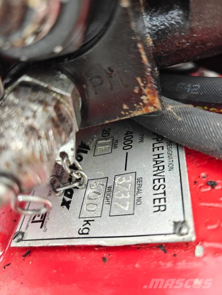 Log Max 4000 B ハーベスタヘッド