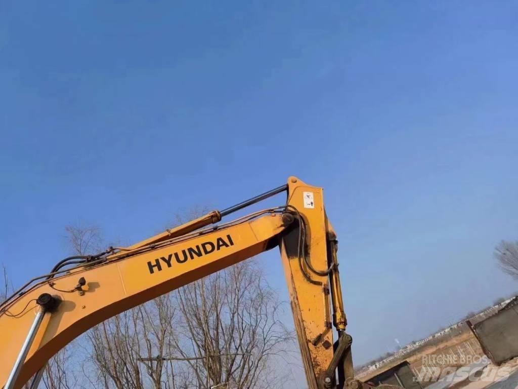 Hyundai R305LC-9T ホイール式油圧ショベル（パワーショベル・ユンボ・バックホー）