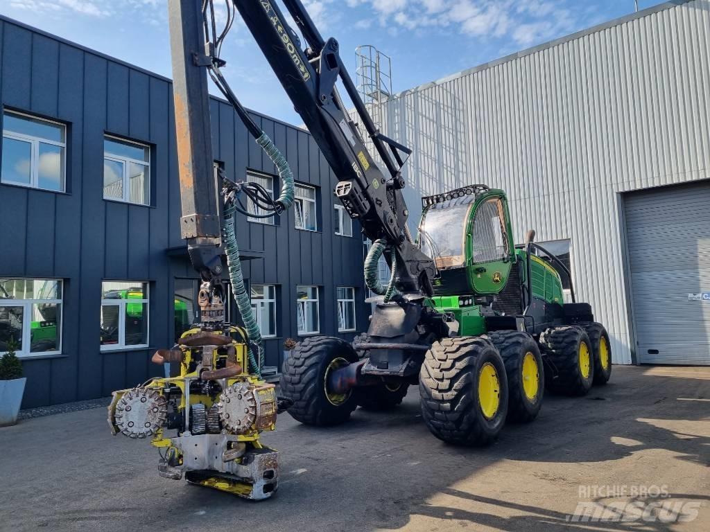 John Deere 1270 G ハーベスター