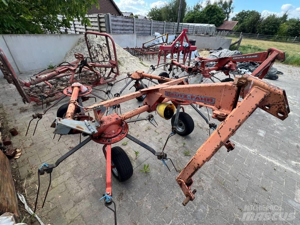 Deutz-Fahr KH 500 DN テッダー・テッダーレーキ