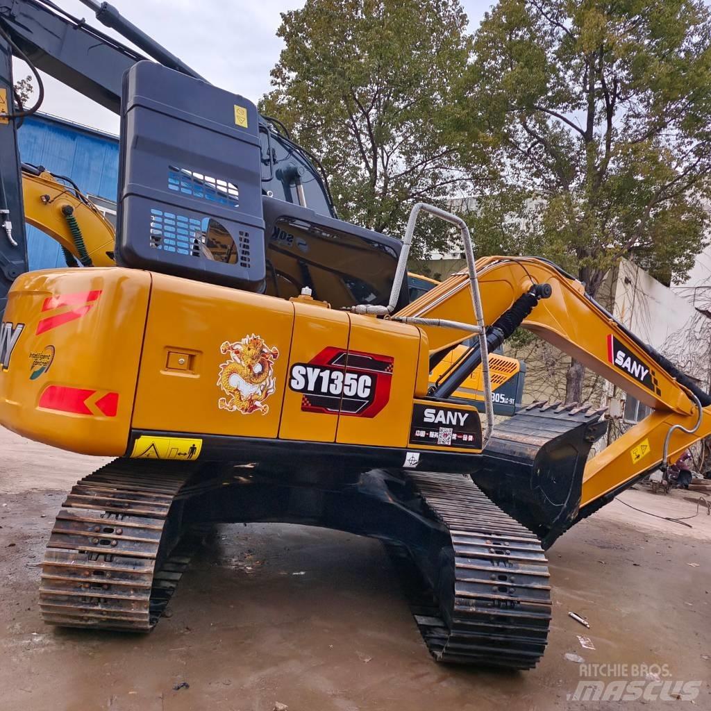 Sany SY 135 C 大型油圧ショベル12t以上（パワーショベル・ユンボ）