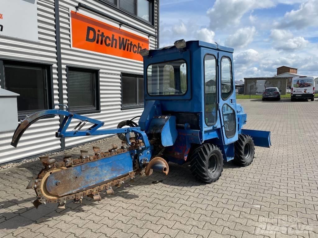 Ditch Witch 3700 DD トレンチャー