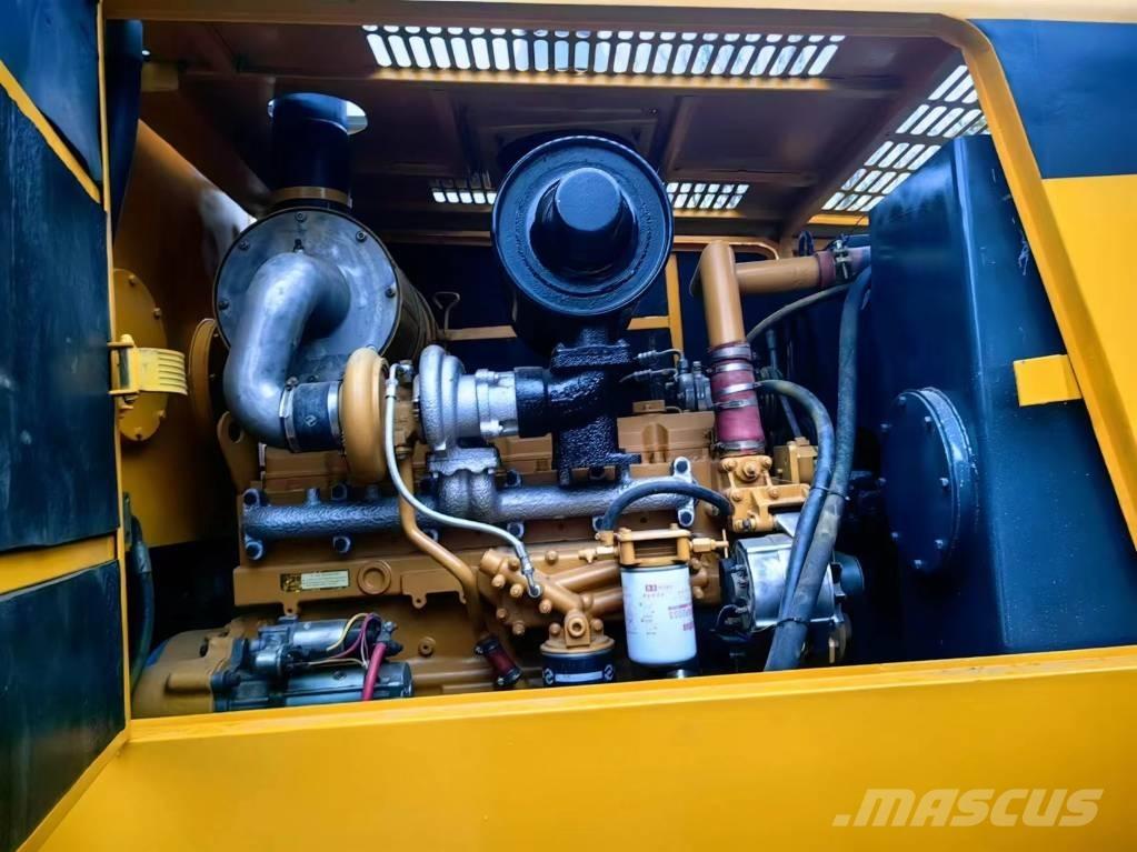 XCMG GR2153 モーターグレーダー