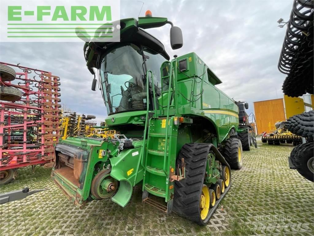 John Deere S690i コンバイン