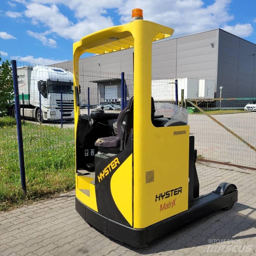 Hyster R 2.0 リーチフォークリフト