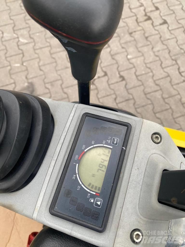 Wacker Neuson EZ 17 ミニ油圧ショベル 7t以下（ミニユンボ・ミニディガー）