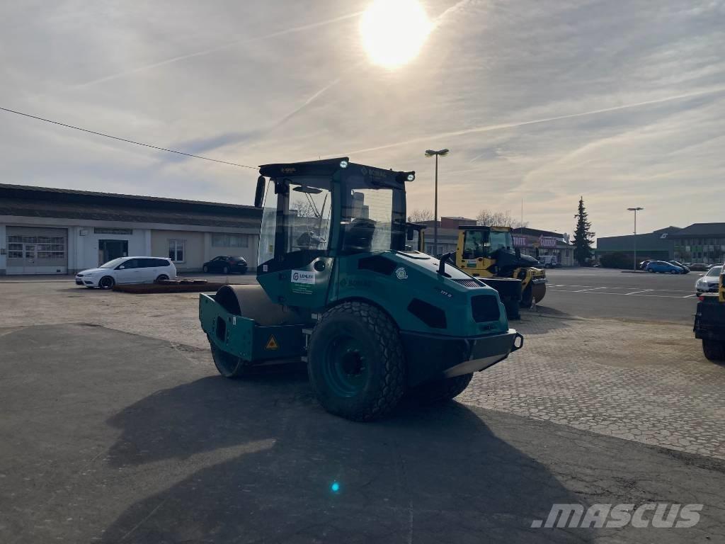 Bomag BW 177 D-5 振動ローラ
