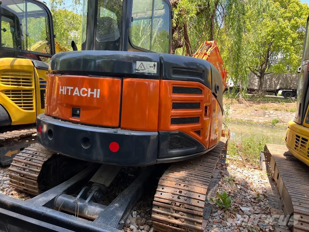 Hitachi ZX65UR ミニ油圧ショベル 7t以下（ミニユンボ・ミニディガー）