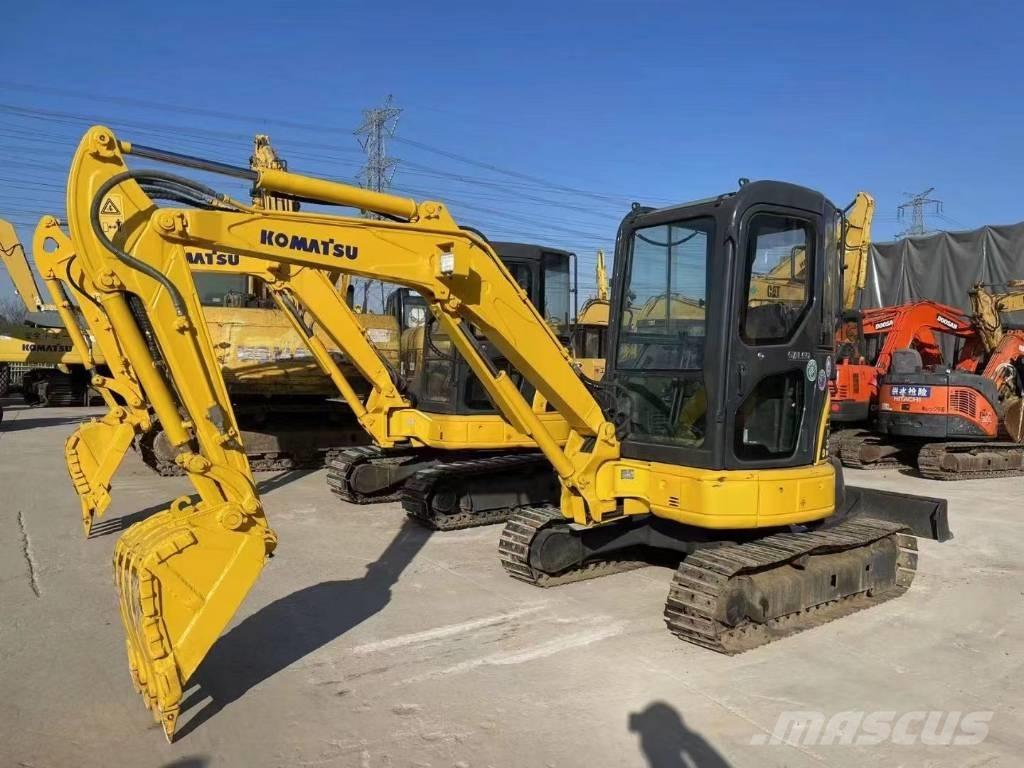 Komatsu PC 35 ミニ油圧ショベル 7t以下（ミニユンボ・ミニディガー）