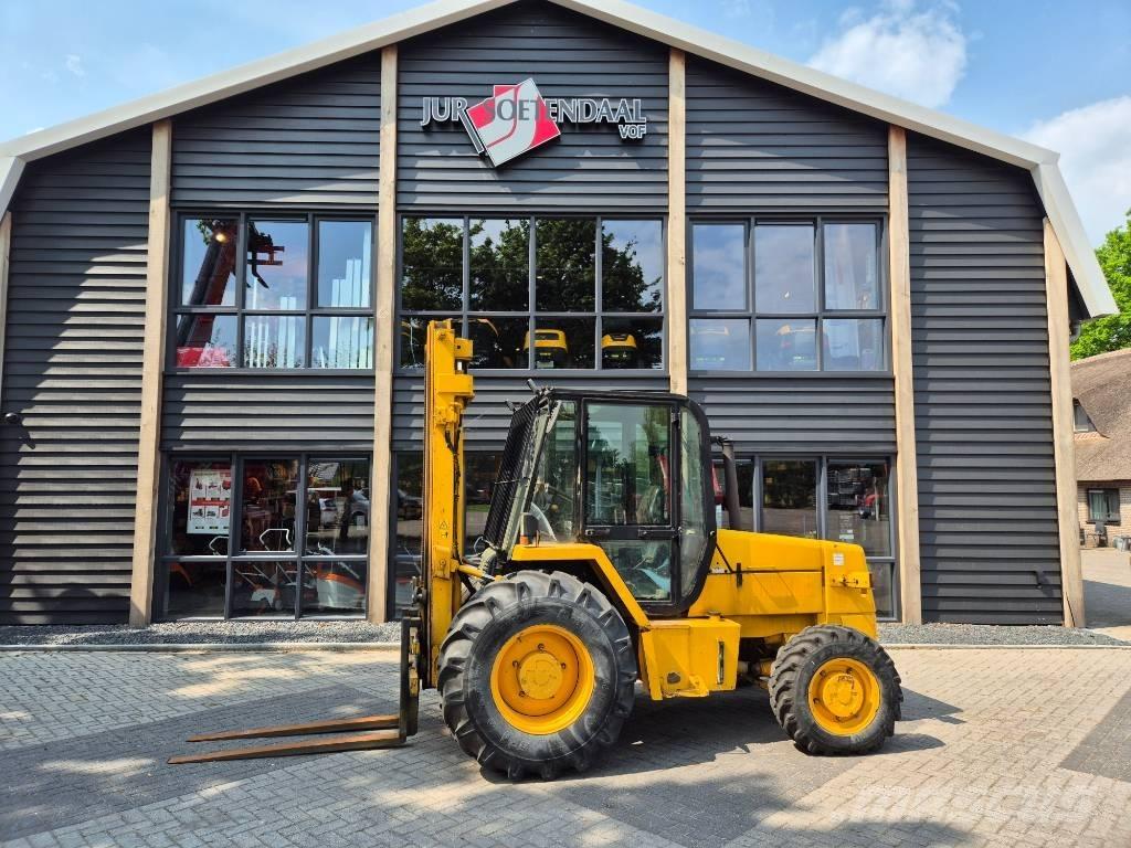 JCB 926 ラフターテレントラック