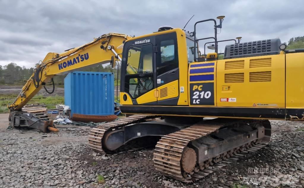 Komatsu PC 210 LC 大型油圧ショベル12t以上（パワーショベル・ユンボ）