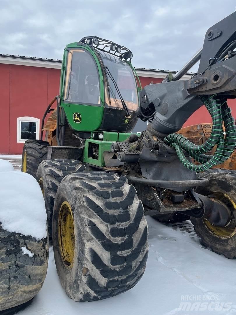 John Deere 1270G ハーベスター