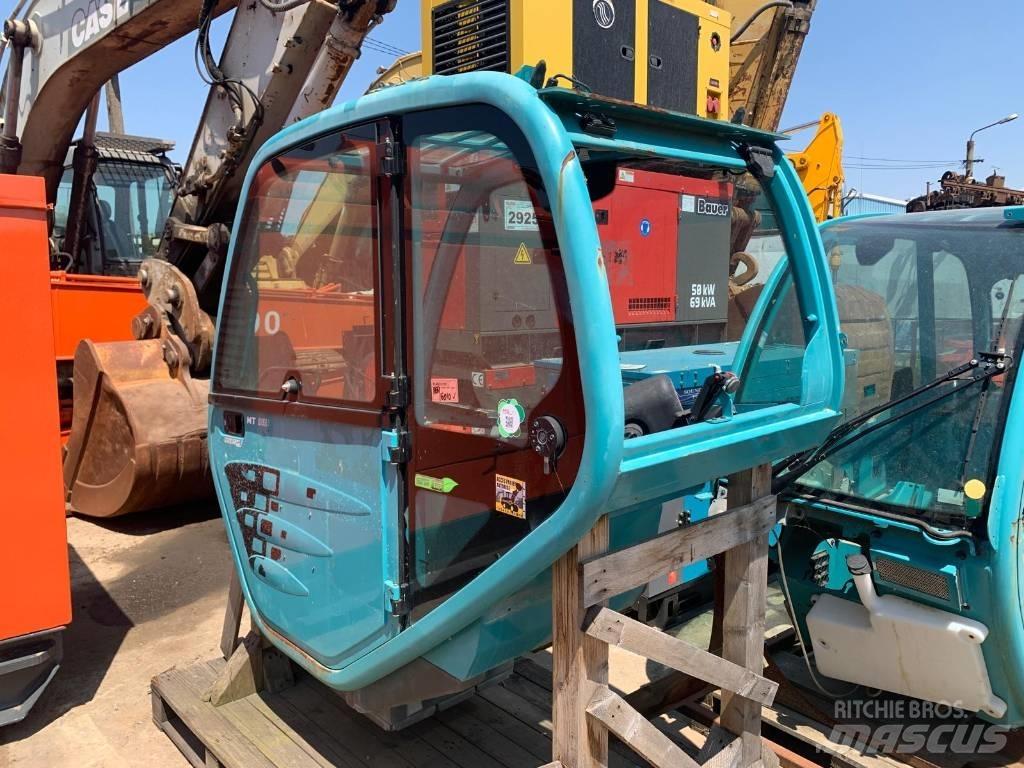 Manitou MT 932 CABIN キャビン及び内装
