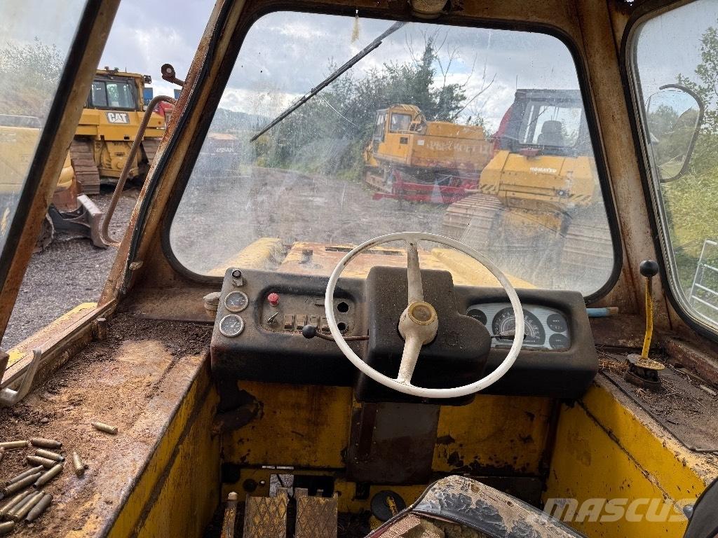 JCB 3 C II バックホーローダー