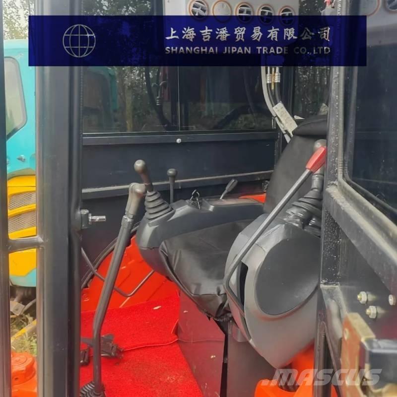 Kubota U 20 ミニ油圧ショベル 7t以下（ミニユンボ・ミニディガー）