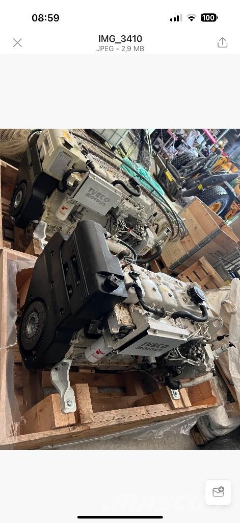 Iveco Innbordsmotor マリンエンジン