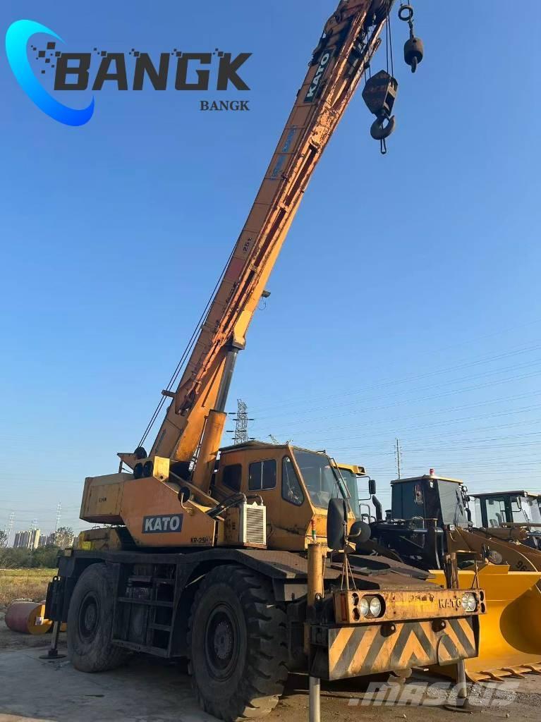 Kato KR 25 H ラフテレーンクレーン