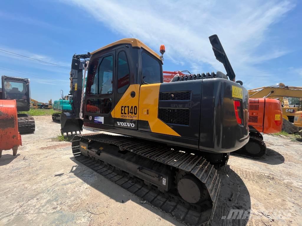 Volvo EC 140 大型油圧ショベル12t以上（パワーショベル・ユンボ）
