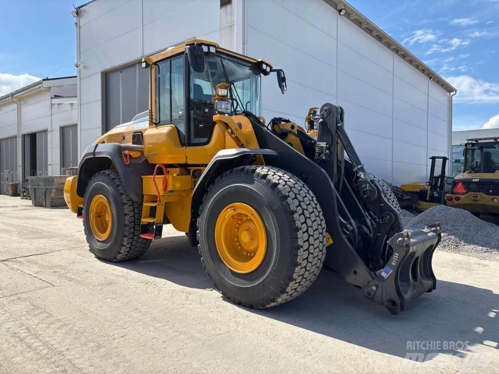 Volvo L110H ホイールローダー・タイヤショベル