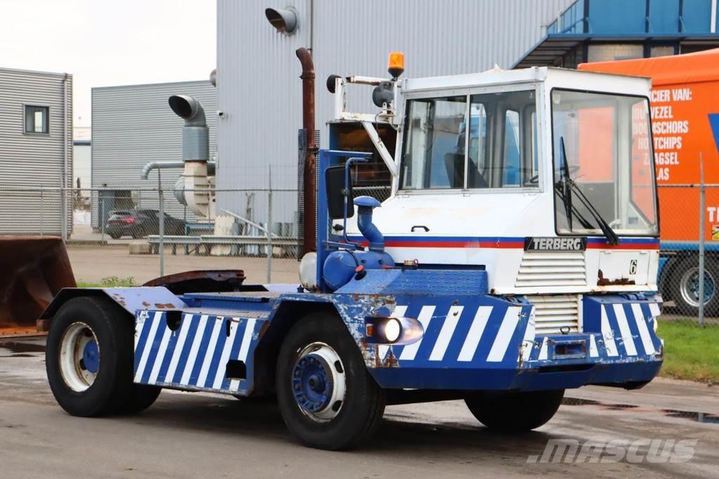 Terberg TRT89 ターミナルトラクター