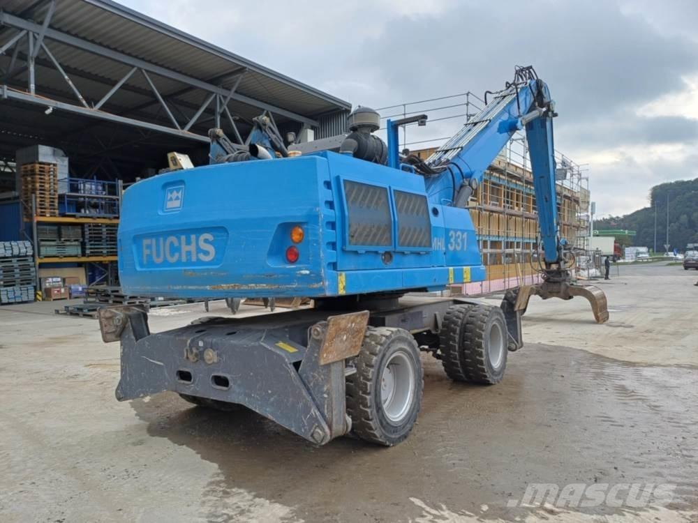Fuchs MHL 331 廃棄物／工業産廃処理機