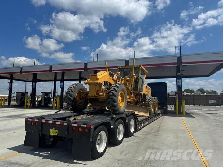 CAT 140 H モーターグレーダー