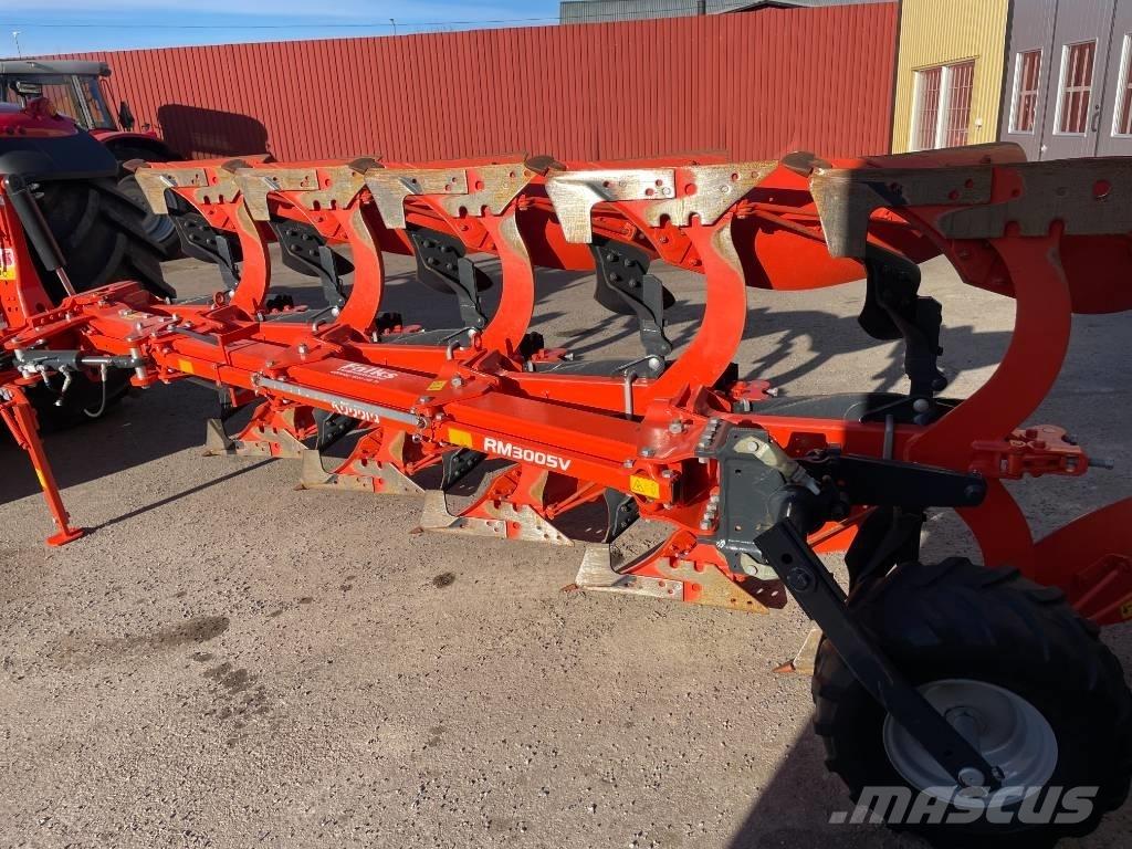 Kubota RM 3005 V リバーシブルプラウ