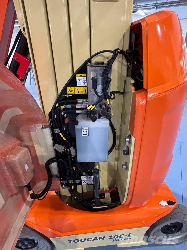 JLG Toucan 10 E-L 垂直昇降型リフト