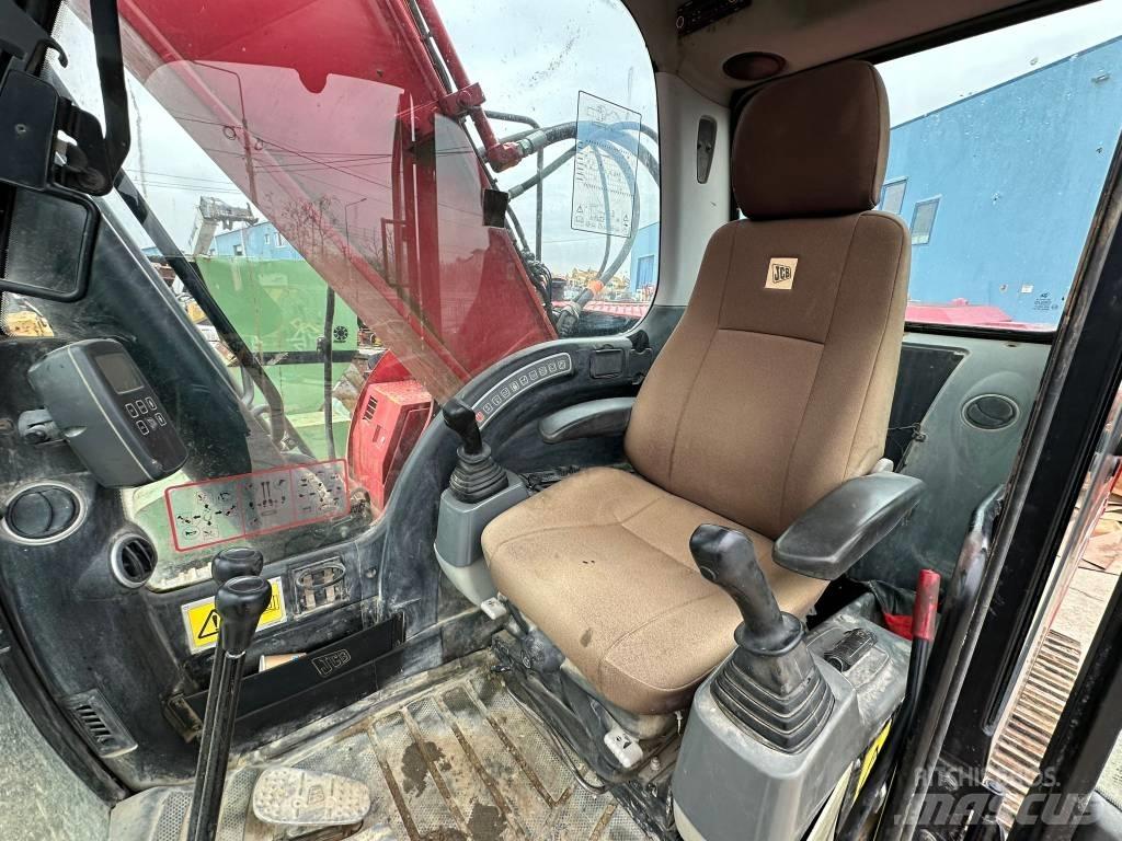 JCB JS 240 N LC 大型油圧ショベル12t以上（パワーショベル・ユンボ）